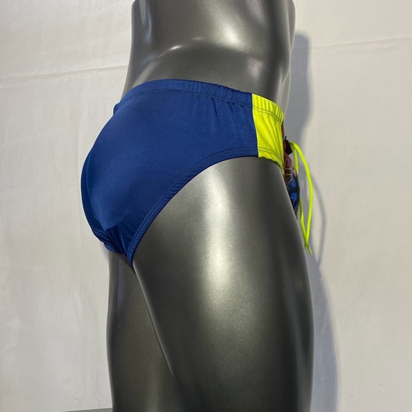 Men’s little boy blue swimwear - Picture 3 of 7